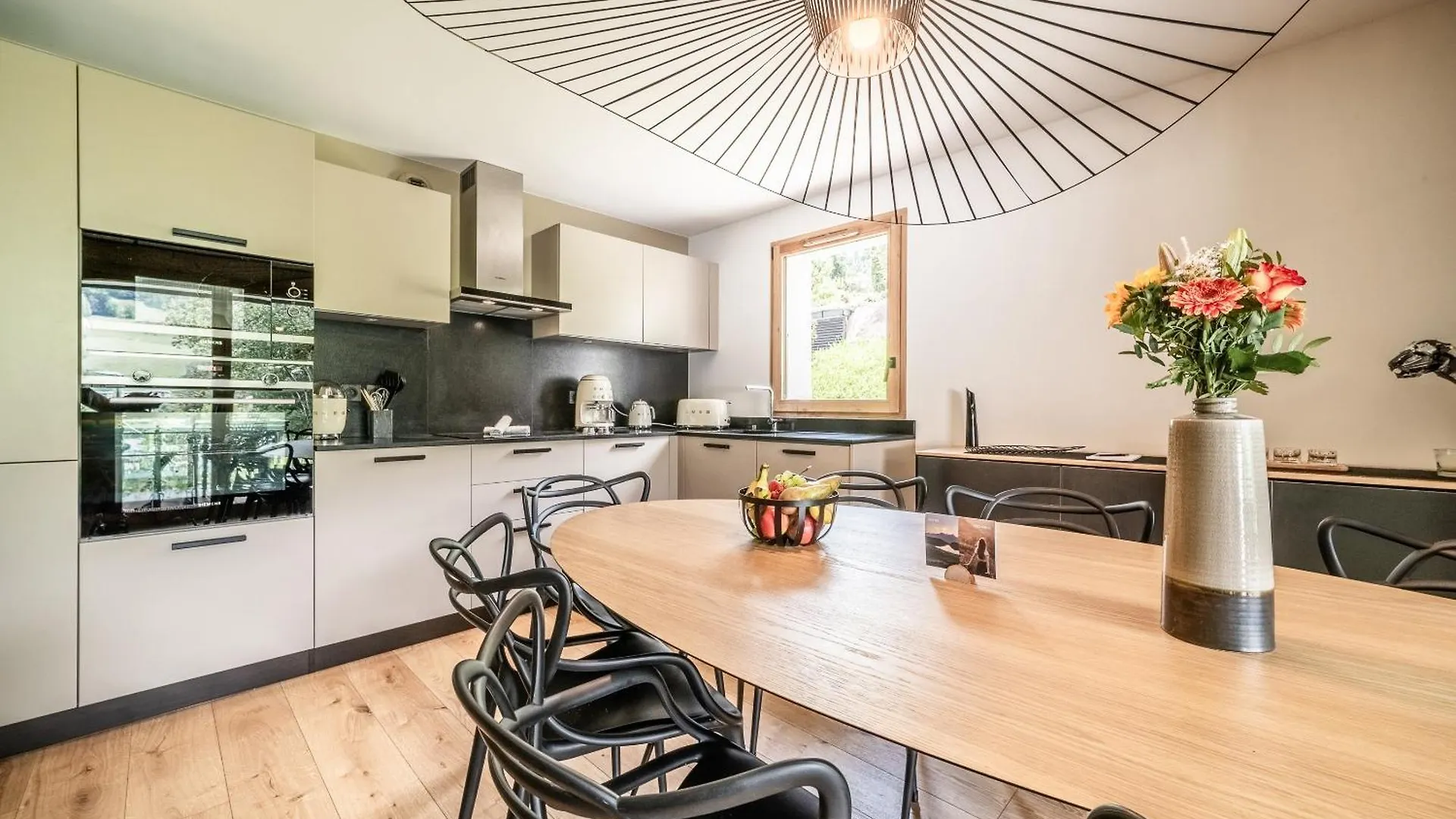 Apartment Lupin Megeve - By Emerald Stay فرنسا
